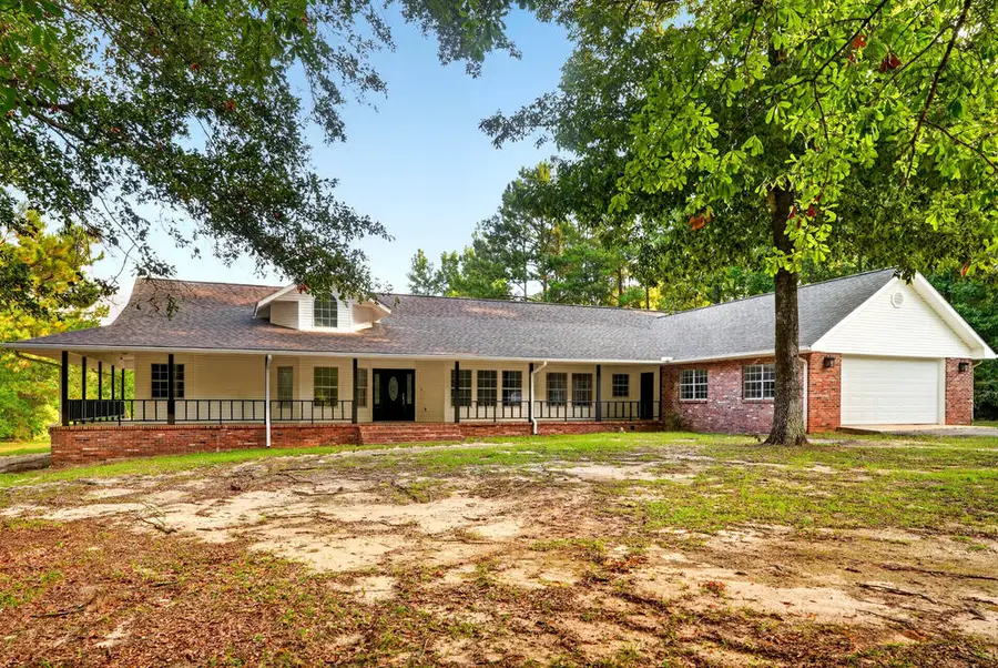 416 W Lamar Ave, Poplarville, MS 39470 - #2
