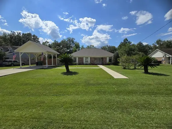 1413 Hideaway Lane, Carriere, MS 39426