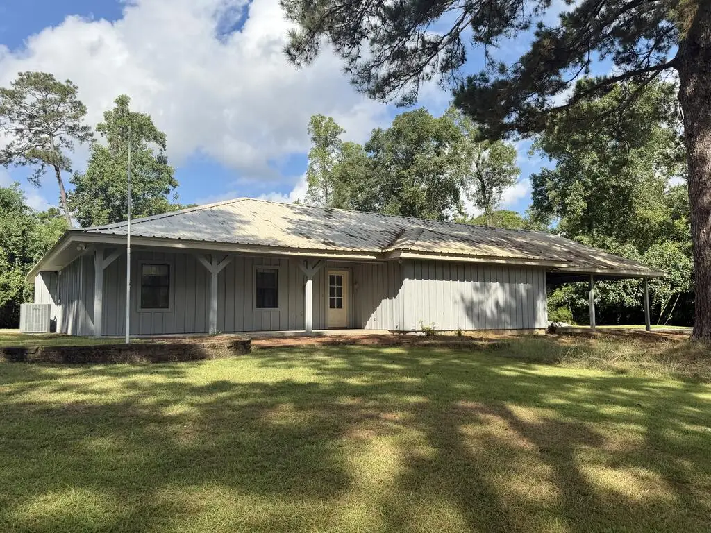 6107 Highway 43 N, Carriere, MS 39426 - #1