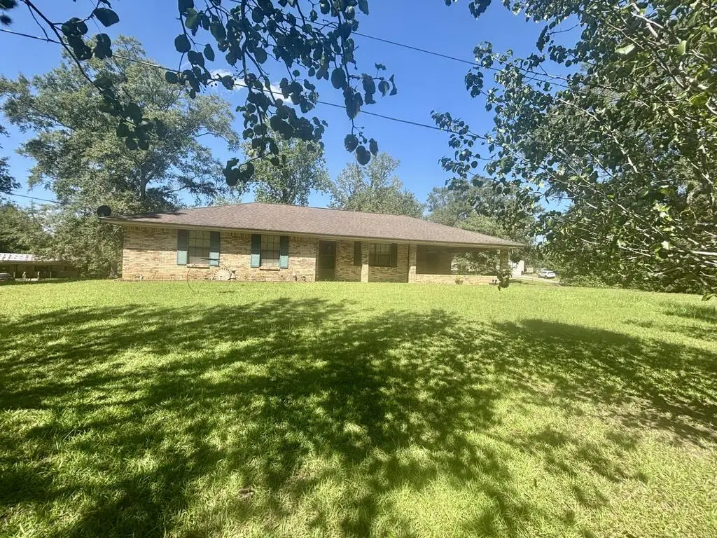 20 Red Lenoir, Picayune, MS 39466 - #1