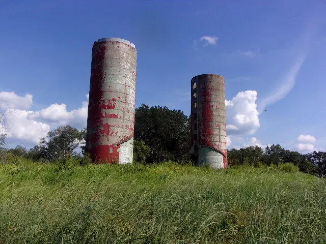 1 Hillcrest Farm Rd., Carriere, MS 39426 - #2