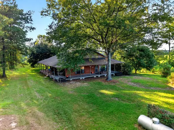 123 Nettles Dr, Poplarville, MS 39470