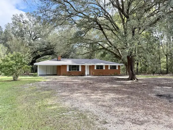 34 Fred Strain Road, Carriere, MS 39426