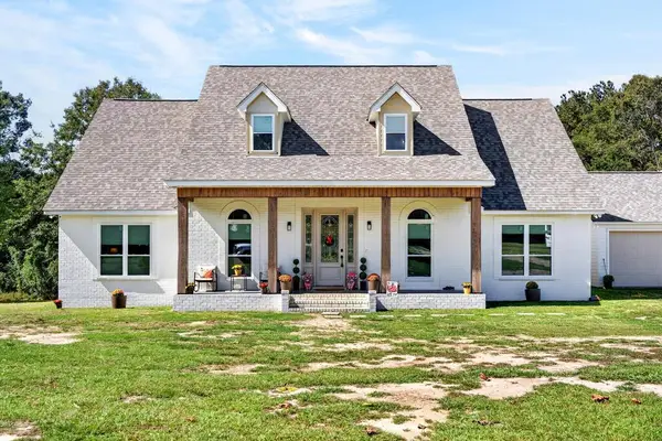 155 Burgetown Rd., Carriere, MS 39426