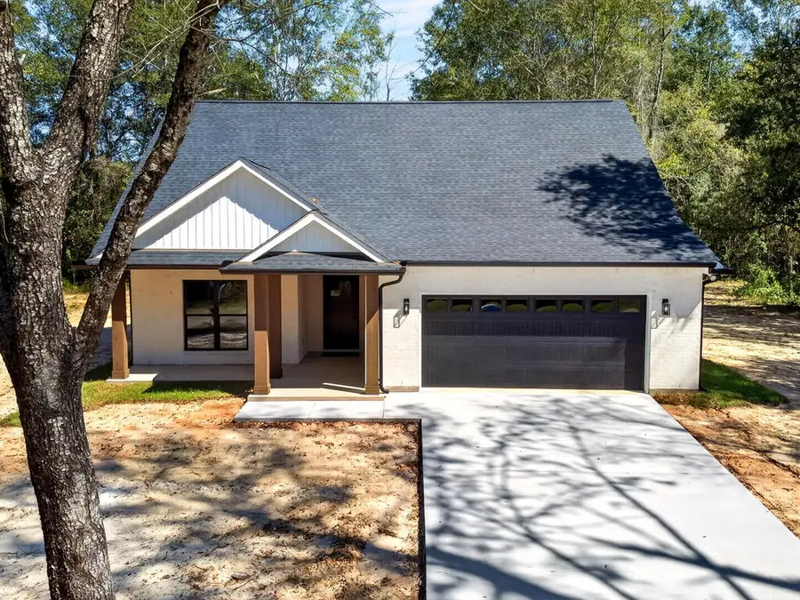 216 E Sunnybrook Rd, Carriere, MS 39426 - #2