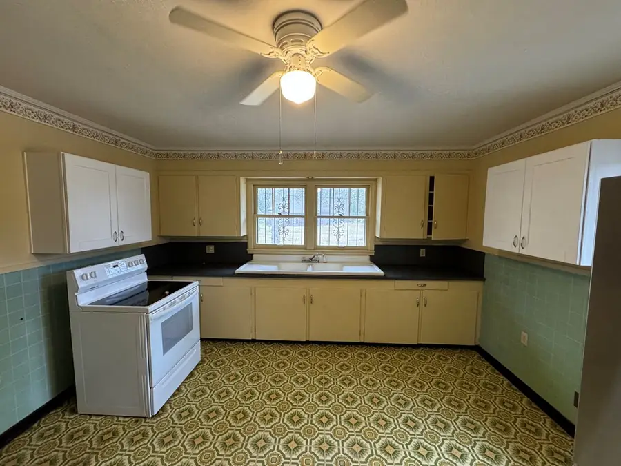 1608 N Jackson, Brookhaven, MS 39601 - Image #2