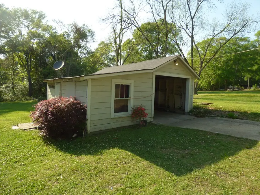 415 N Magnolia Street, McComb, MS 39648 - Image #2