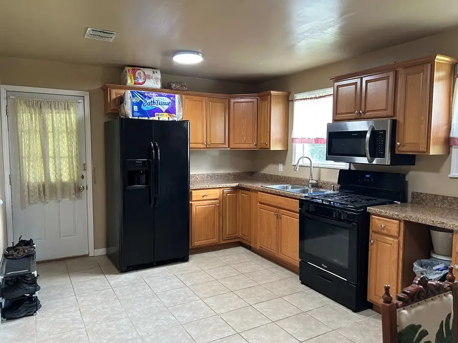 311 Walnut Street, Summit, MS 39666 - Image #2