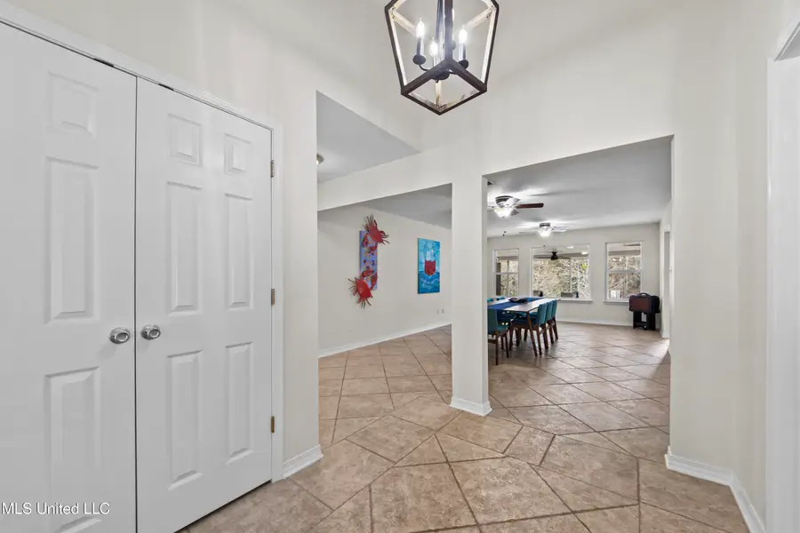 5813 Moreton Place, Ocean Springs, MS 39564 - #2