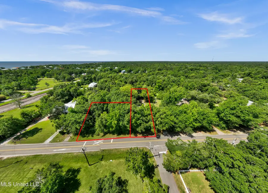 503 Nicholson Avenue, Waveland, MS 39576 - Image #2