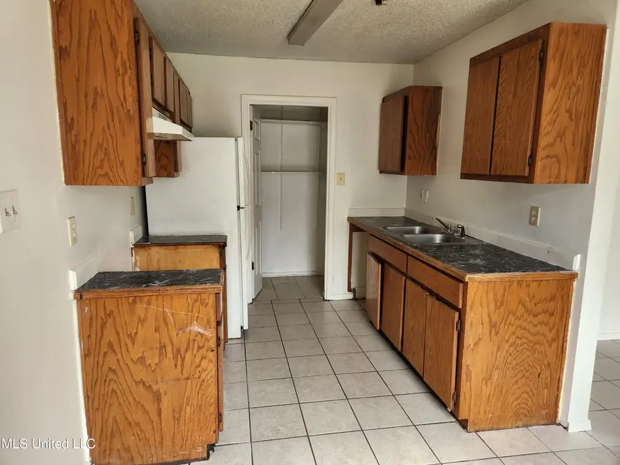 10557 Sharp Boulevard, Gulfport, MS 39503 - Image #2