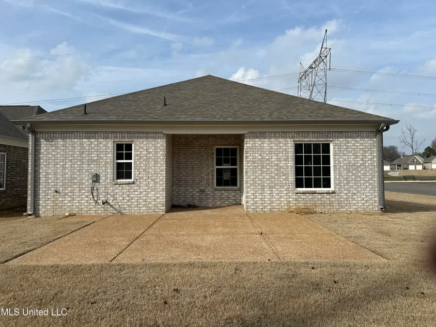 351 Country Garden Drive, Southaven, MS 38671 - #2