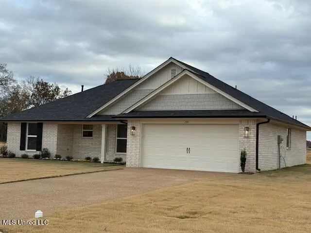 103 Red Bird Cove, Senatobia, MS 38668 - Image #2