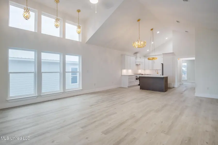 122 W Beach Boulevard, Long Beach, MS 39560 - Image #2