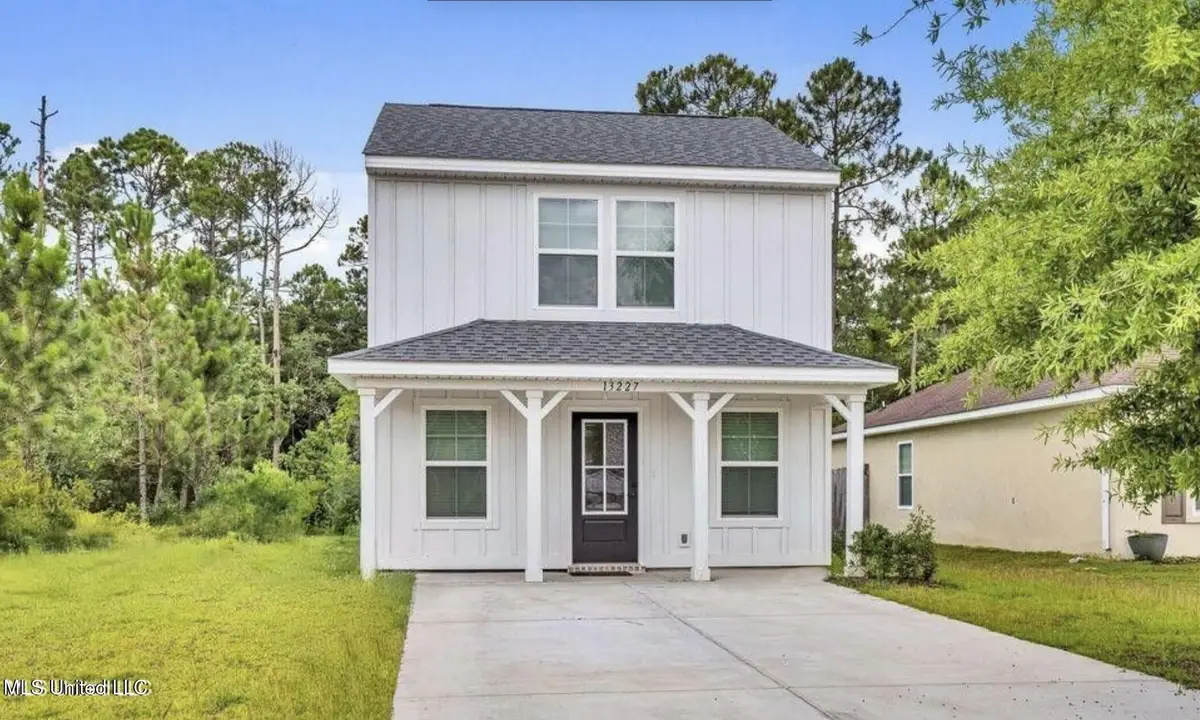 13227 Willow Oak Circle, Gulfport, MS 39503 - Image #1