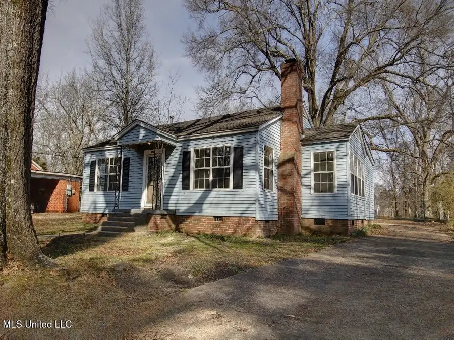 106 Childress Street, Sardis, MS 38666 - Image #2
