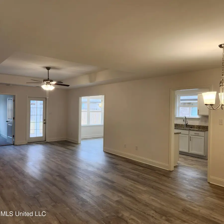 7736 Ferndale Drive, Olive Branch, MS 38654 - Image #3