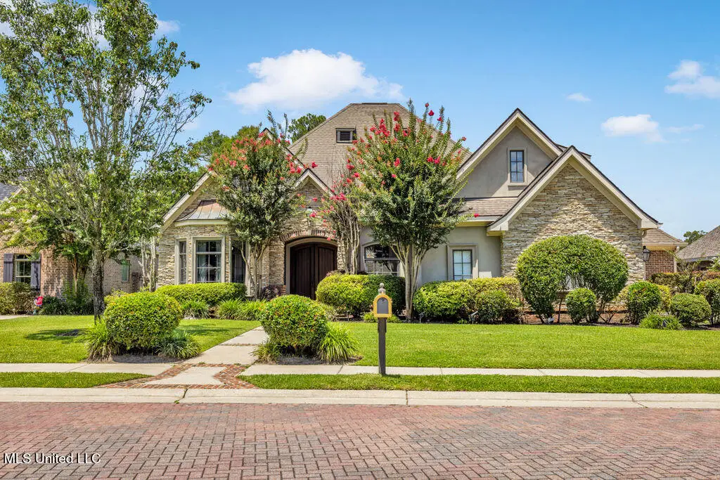 315 Goose Pointe Boulevard, Biloxi, MS 39531 - Image #1