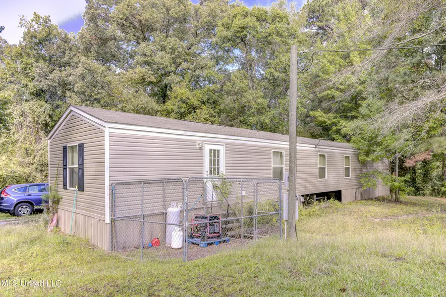 320 Roy Young Road, Vicksburg, MS 39183 - Image #3