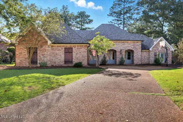 802 Champion View, Canton, MS 39046