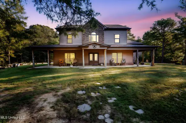 1088 S Red Banks Road, Byhalia, MS 38611