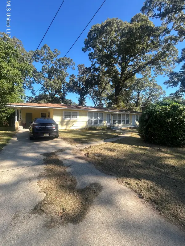 226 Shannon Drive, McComb, MS 39648