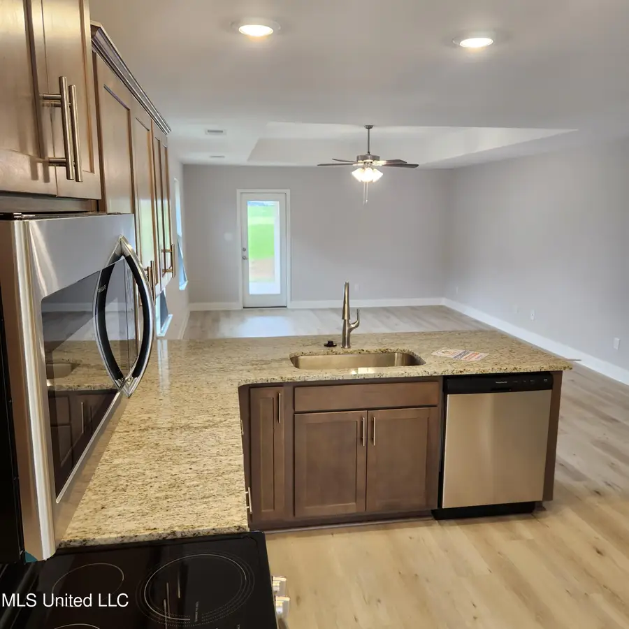 7851 Gardendale Drive, Olive Branch, MS 38654 - Image #2