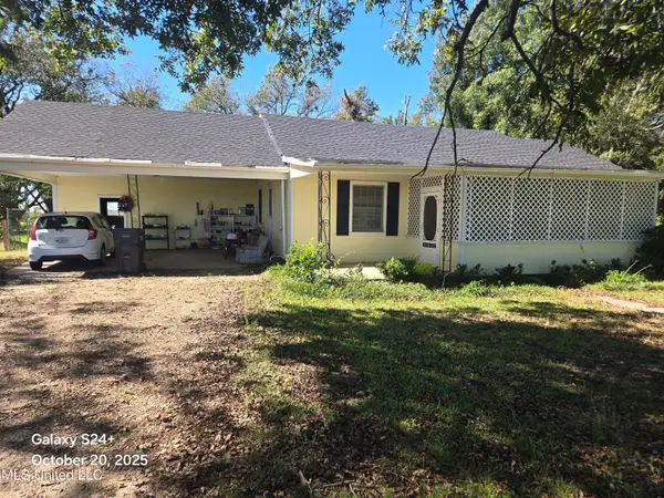 238 Front Street, Silver City, MS 39166