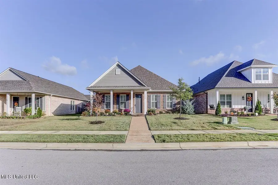 3444 Hatton Drive, Nesbit, MS 38651 - Image #2