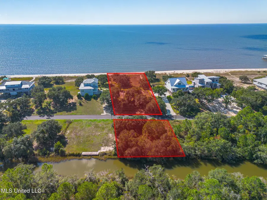 7205 Belle Fontaine Drive, Ocean Springs, MS 39564 - Image #2