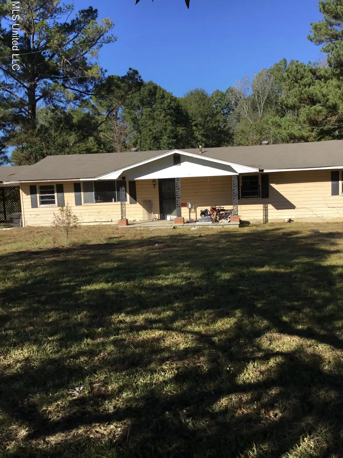 3579 Dry Grove Road, Crystal Springs, MS 39059 - Image #1