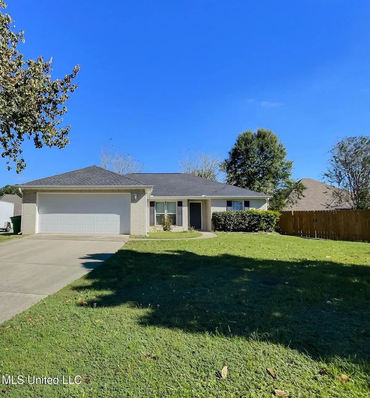 8133 Rue Hollifield, Ocean Springs, MS 39564 - Image #1