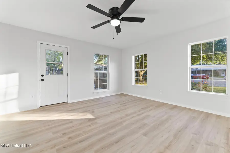 416 Shadowlawn Court, Diberville, MS 39540 - Image #3