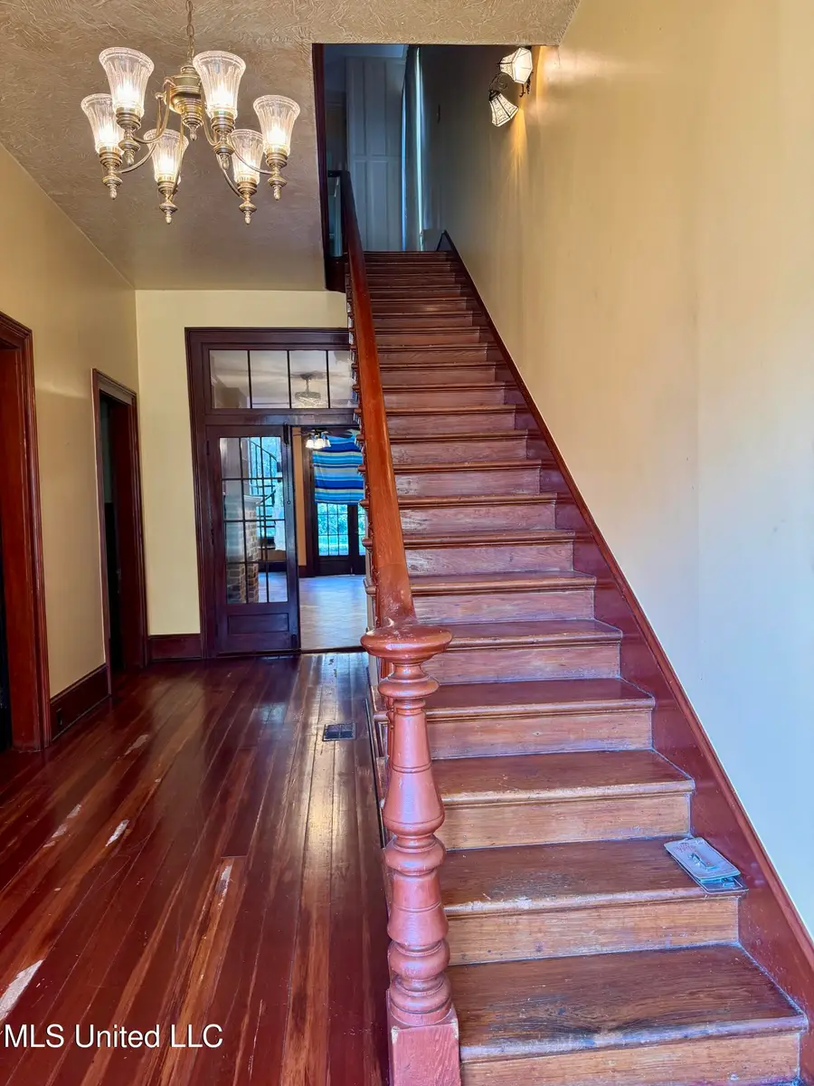 114 Dr M L King, Natchez, MS 39120 - Image #3