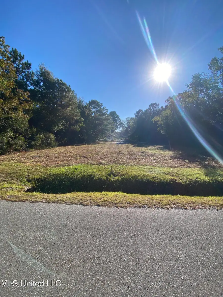 118 Engman Avenue, Bay Saint Louis, MS 39520 - Image #2