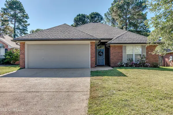 212 Bedford Drive, Brandon, MS 39047