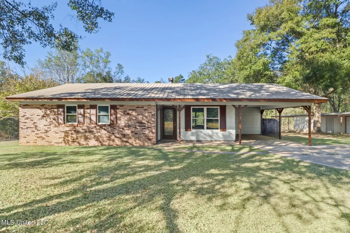 1305 W Mchenry Road, McHenry, MS 39561 - Image #1