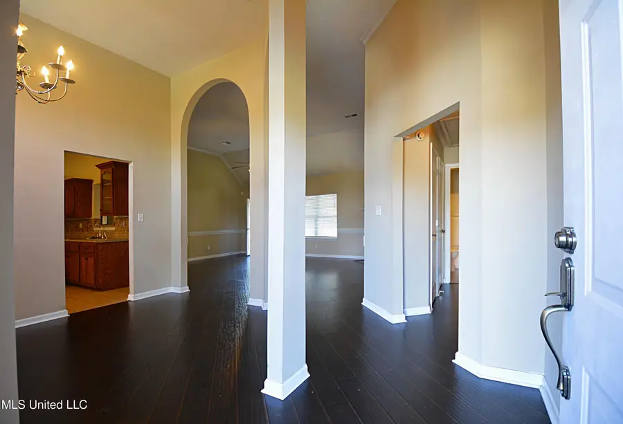 5715 Grove Lane, Horn Lake, MS 38637 - Image #3
