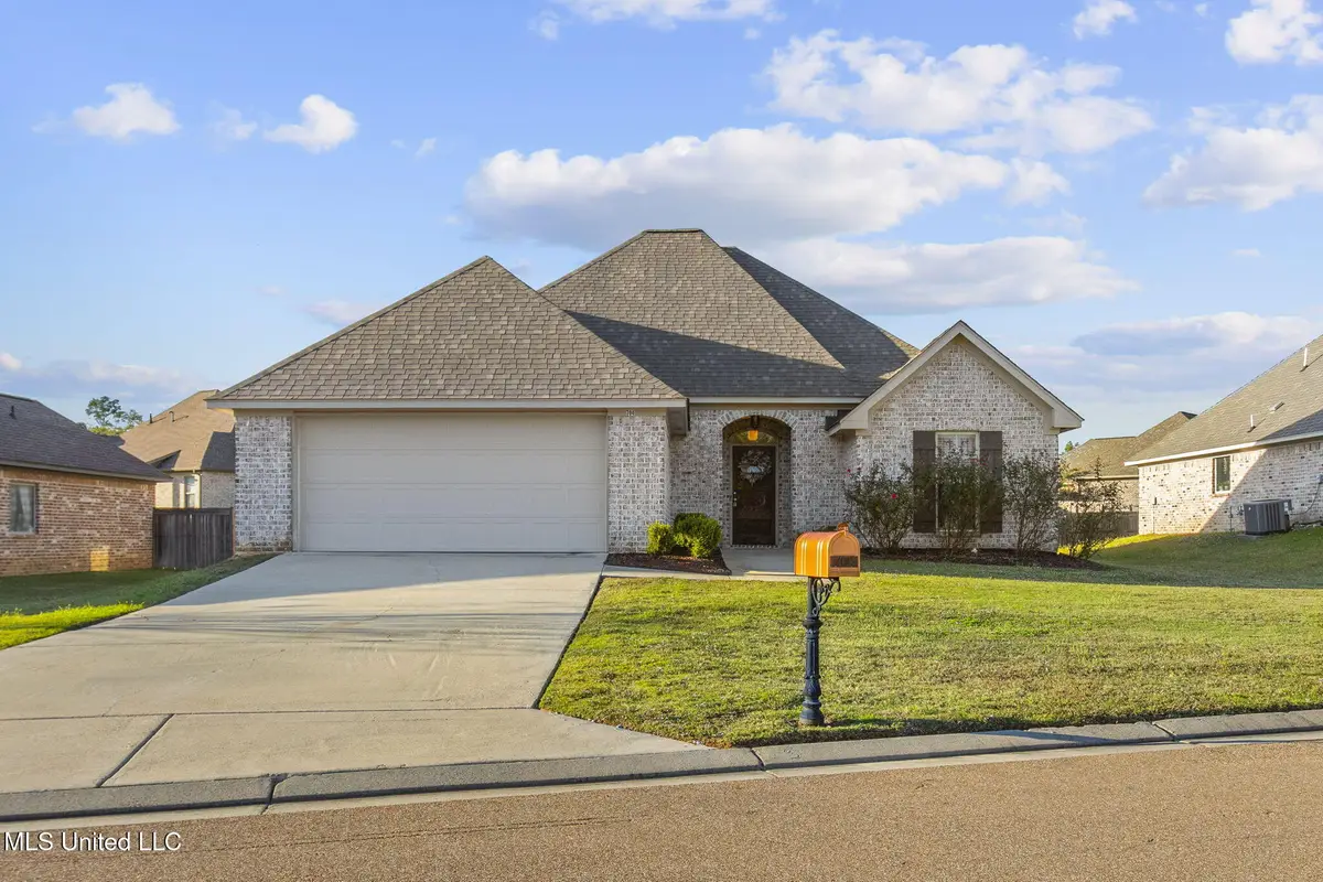 704 Parkdale Place, Brandon, MS 39042 - Image #1