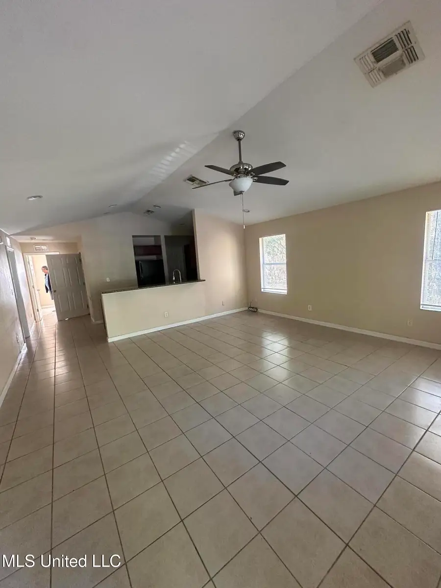 6123 W Lamar Street, Bay Saint Louis, MS 39520 - Image #2