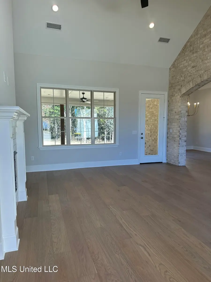 827 Thornberry Ridge, Madison, MS 39110 - Image #2