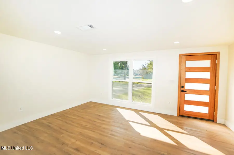 522 Christine Drive, Ridgeland, MS 39157 - Image #2