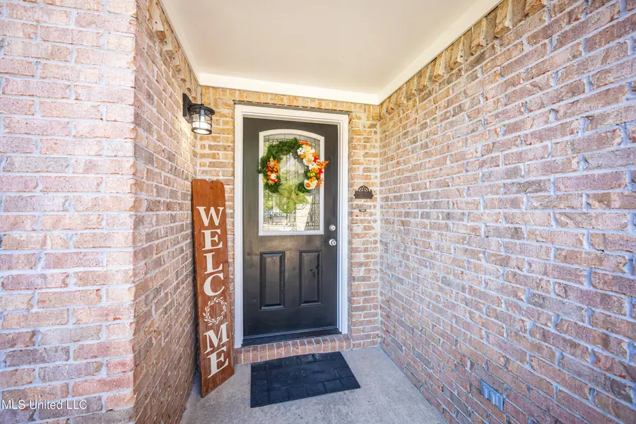 1321 Oak Street, Ocean Springs, MS 39564 - Image #3