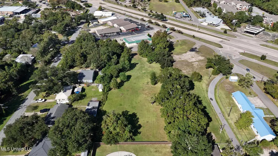 502 Highway 90, Bay Saint Louis, MS 39520 - Image #2