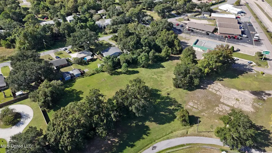 502 Highway 90, Bay Saint Louis, MS 39520 - Image #3