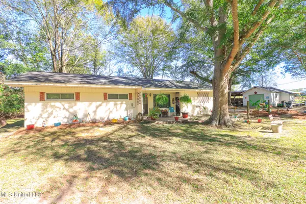 449 Old Highway 80, Morton, MS 39117