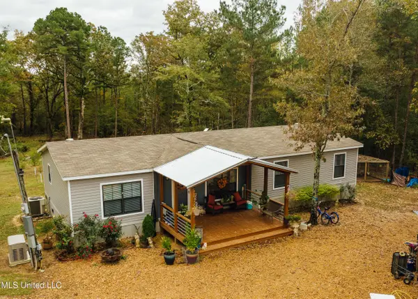 839 Mount Pilgrim Road, Camden, MS 39045