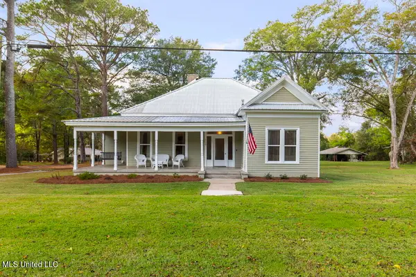165 Second Street, Flora, MS 39071