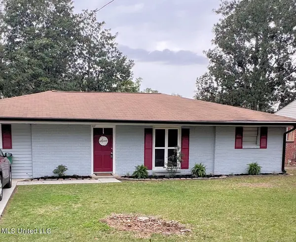 204 S Monroe Avenue, Picayune, MS 39466