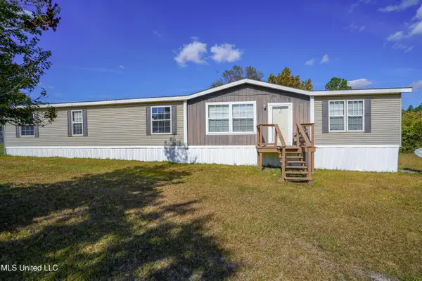 11610 Fox Ridge Drive, Vancleave, MS 39565